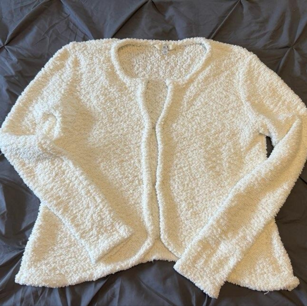 Jack Brand Women's Sweater XS